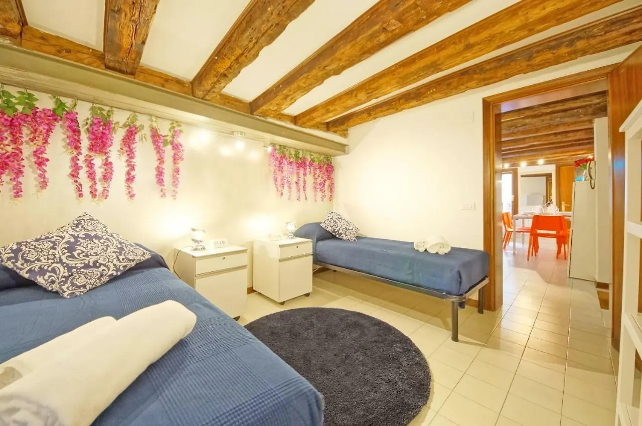 Calle Dei Fabbri San Marco Apartment Venise
