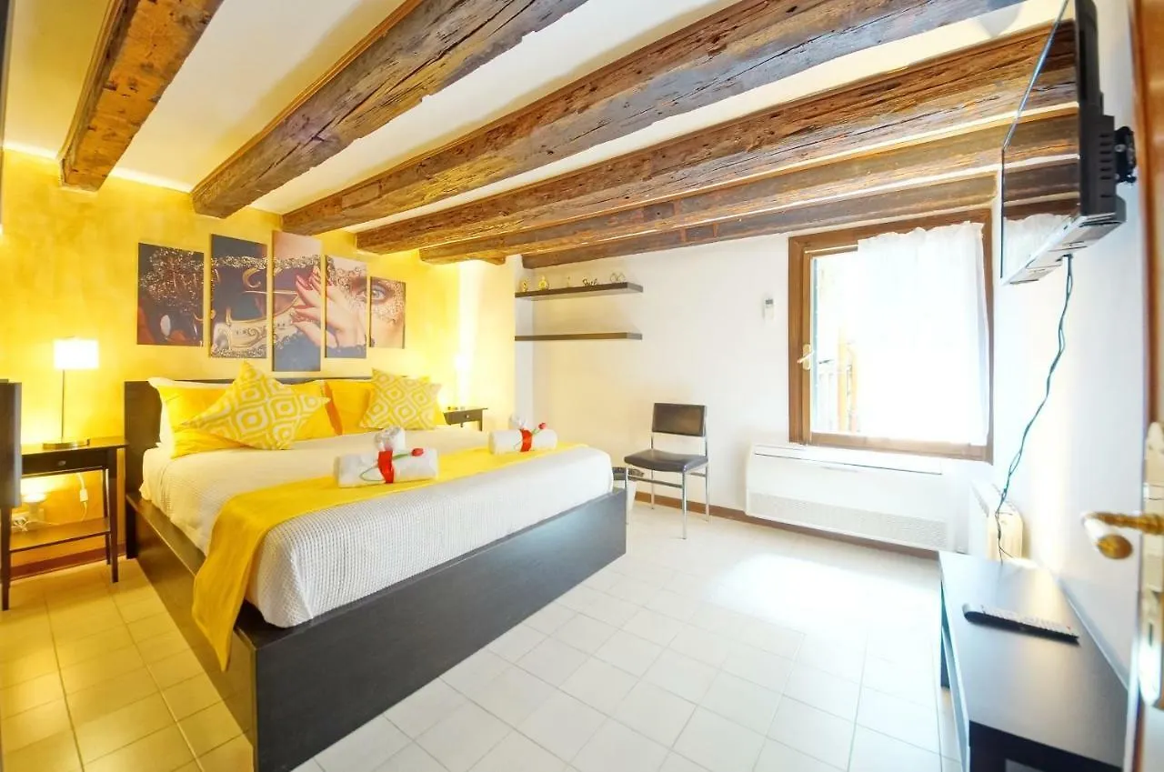 Calle Dei Fabbri San Marco Apartment Venise